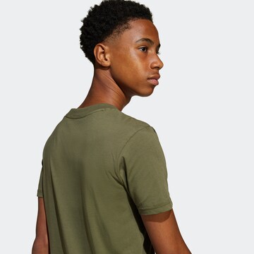 ADIDAS SPORTSWEAR Sportshirt in Grün