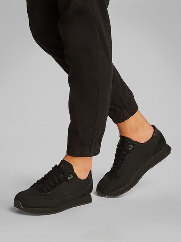 Sneaker low 'Runner' de la Calvin Klein Jeans pe negru