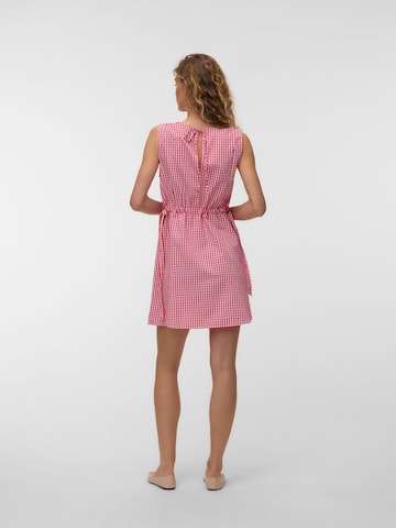 Abito 'VMCamilla' di VERO MODA in rosso