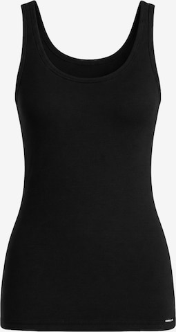 Blackspade Undershirt in Black: front