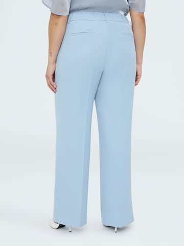 Fiorella Rubino - regular Pantalón en azul