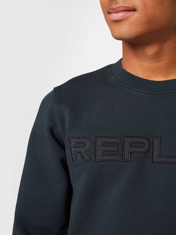 REPLAY Sweatshirt in Schwarz