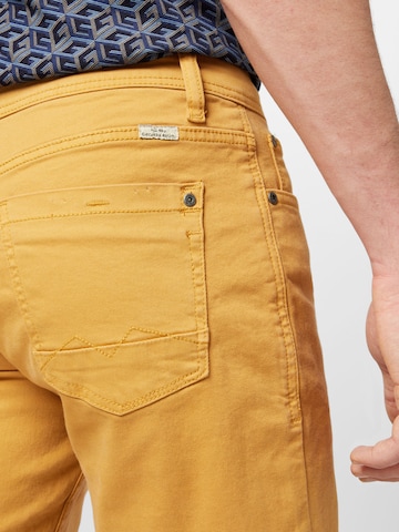 BLEND Normalny krój Jeansy w kolorze żółty