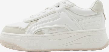 Baskets basses 'MILANO' BUFFALO en blanc : devant