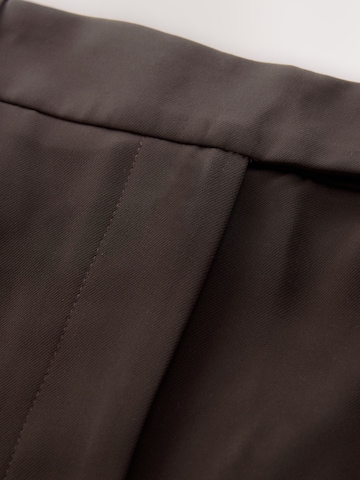 Regular Pantaloni de la Next pe maro