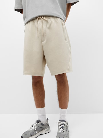 Pull&Bear Regular Pants in Grey: front