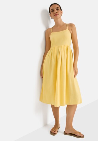 Abito di LSCN by LASCANA in giallo: frontale