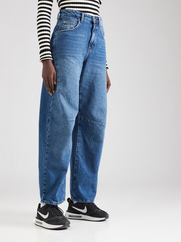 BDG Urban Outfitters Loosefit Jeans 'LOGAN' in Blauw: voorkant