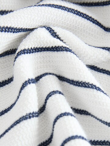 balts Next Komplekts