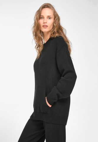 include Sweater in Black