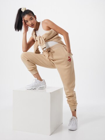 regular Pantaloni 'Kaja' di VIERVIER in beige