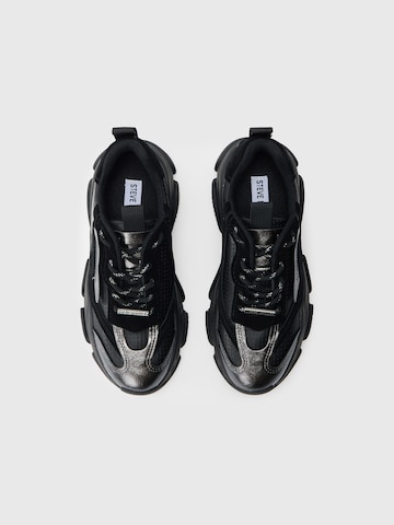 STEVE MADDEN Nízke tenisky 'Posses' - Čierna