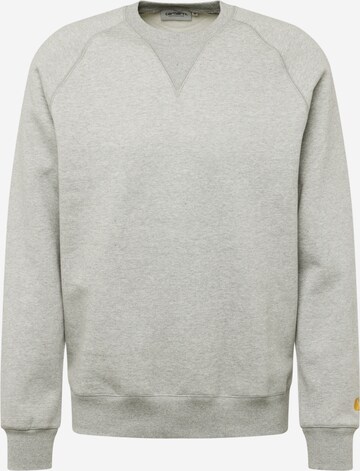 Carhartt WIP - Sweatshirt 'Chase' em cinzento: frente