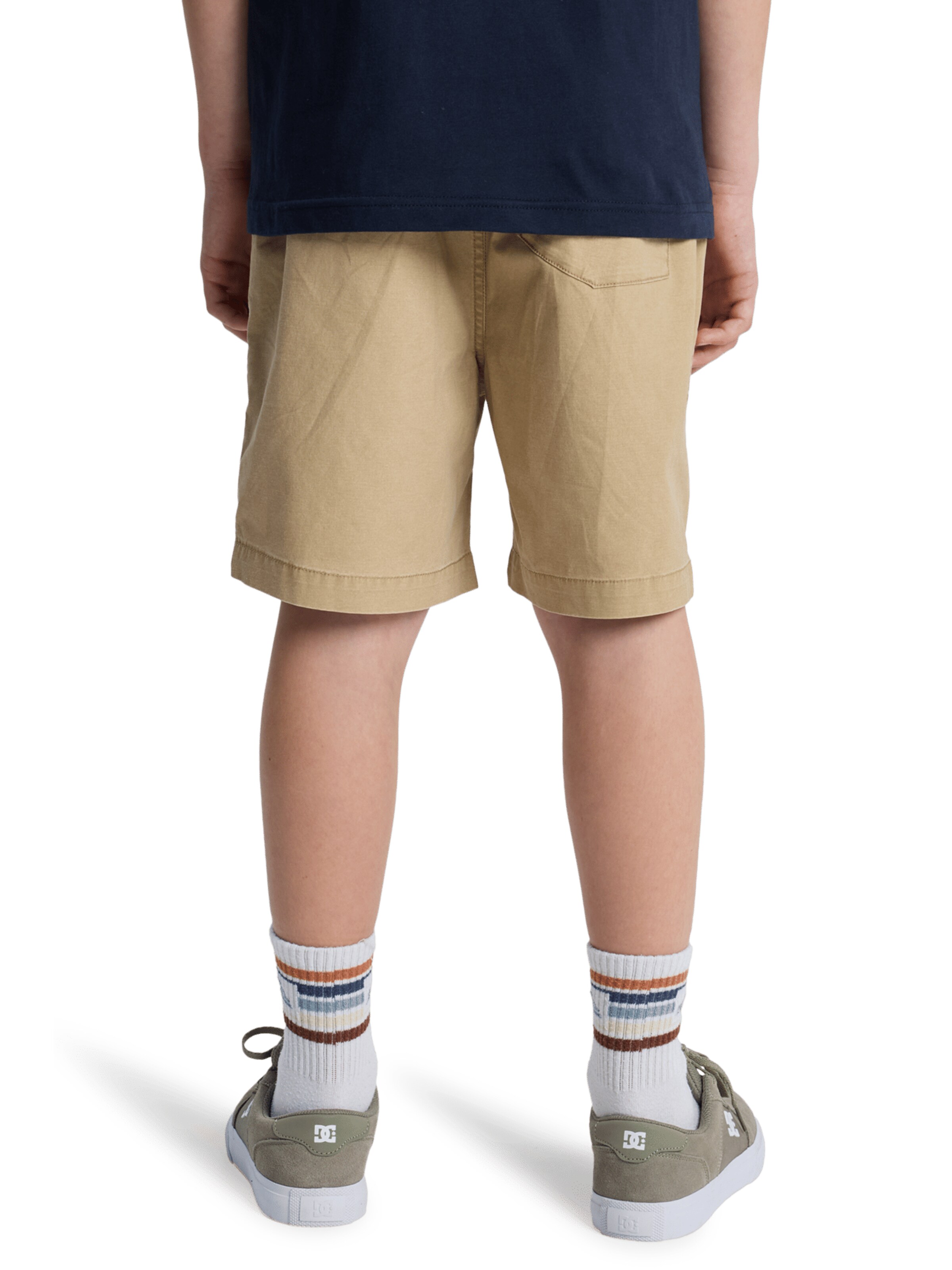 QUIKSILVER Regular Shorts 'Taxer Youth 15' in Grün