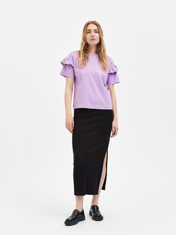 purpurinė SELECTED FEMME Marškinėliai 'Rylie'