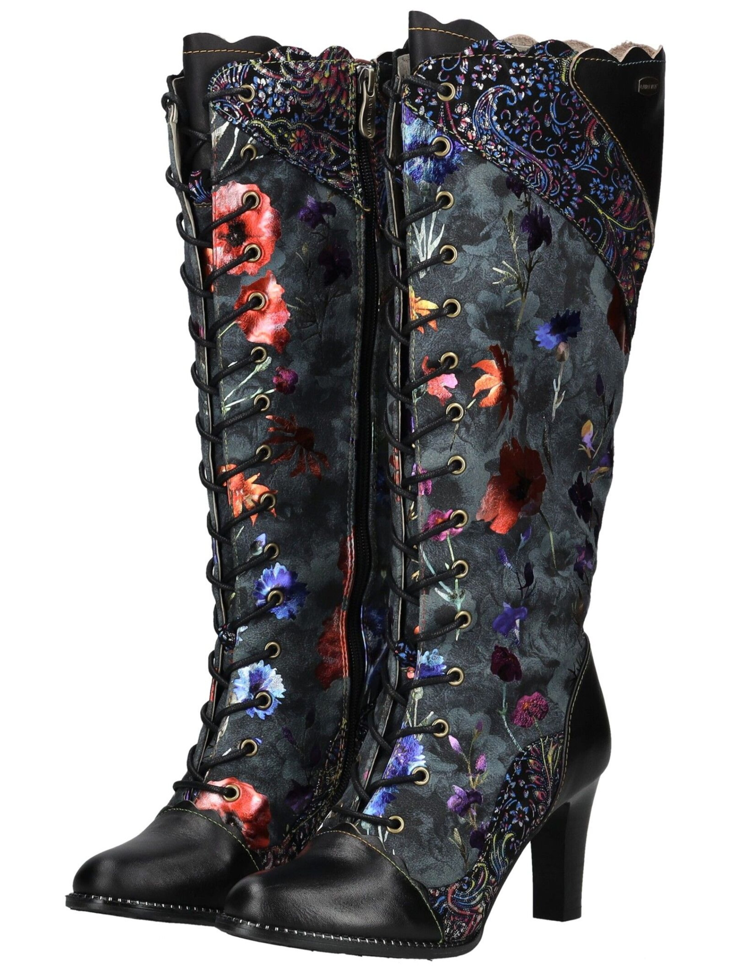 Laura Vita Lace-up boot in Black