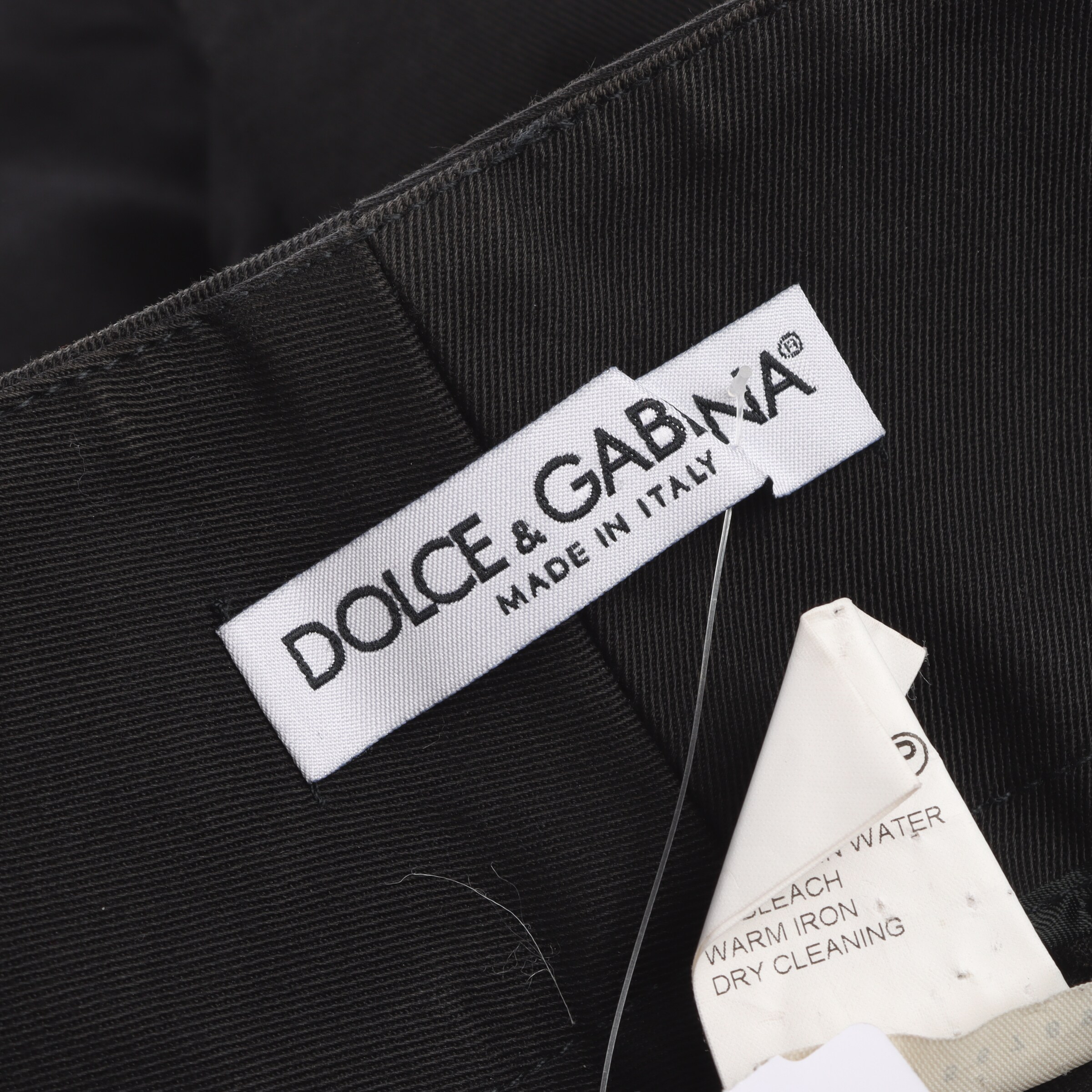 DOLCE & GABBANA Shorts in XXS in Black