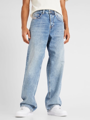 DIESEL Loosefit Jeans '2001 D-MACRO' i blå: forside