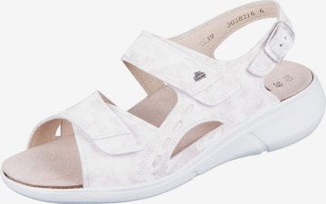 Finn Comfort Sandals in White: front