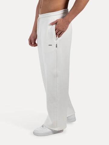 Regular Pantalon Smilodox en blanc