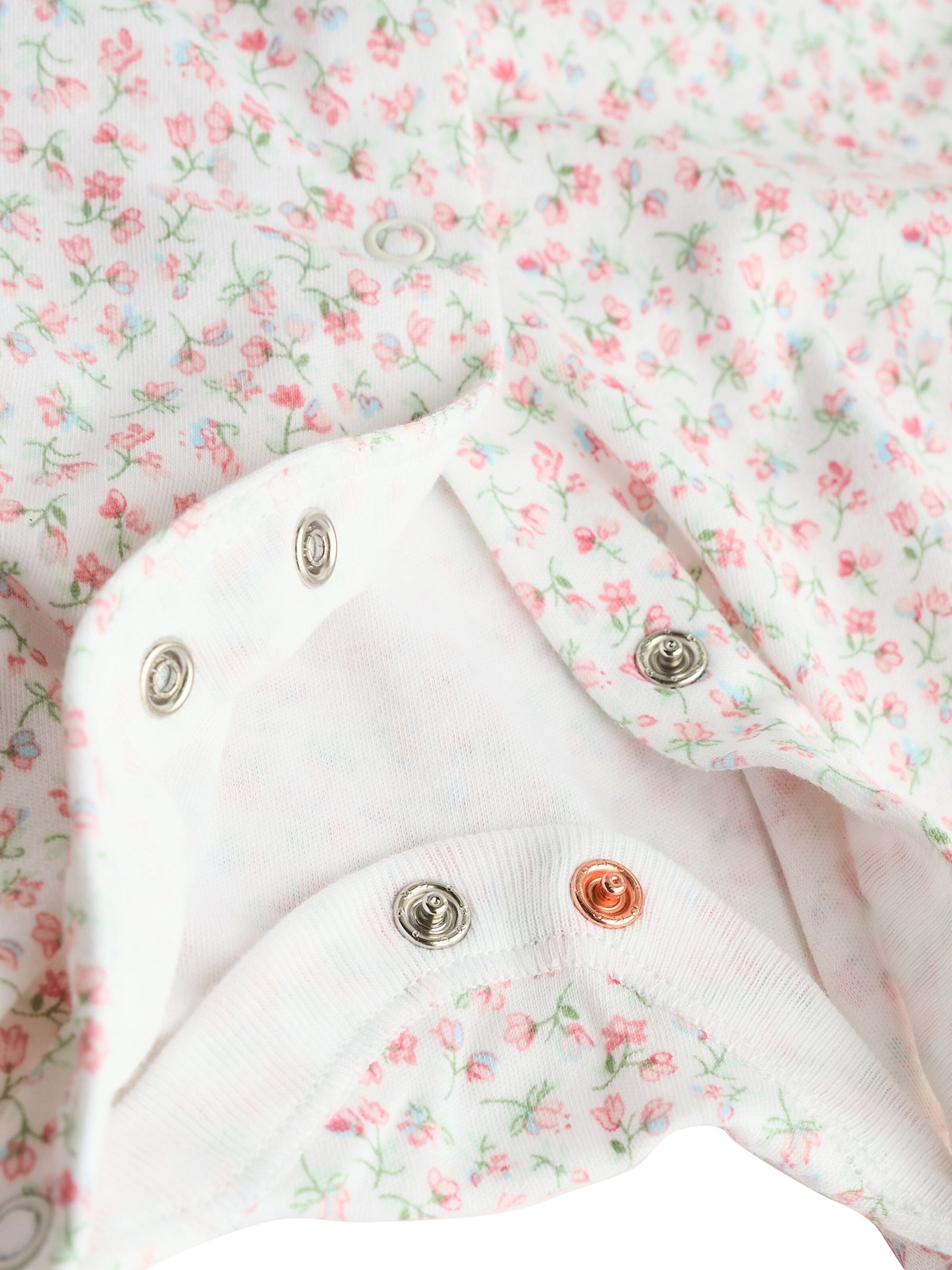 Next Ruhák alváshoz - vegyes színek