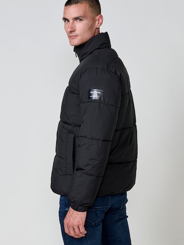 Veste d’hiver KOROSHI en noir