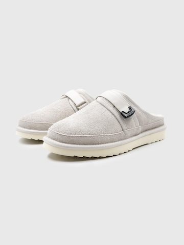 Dutch'D Pantolette 'Ease (Size runs small, order one size up)'‌ in Grau