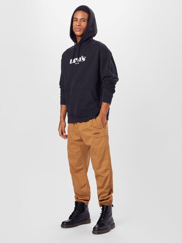 LEVI'S ® Средняя посадка Свитшот 'Relaxed Graphic Hoodie' в Черный