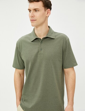 Koton Poloshirt in Grün