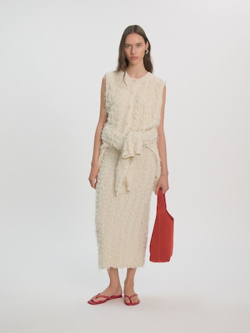 EDITED Strickweste 'Dani' in Beige