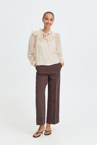 b.young - Blusa en beige
