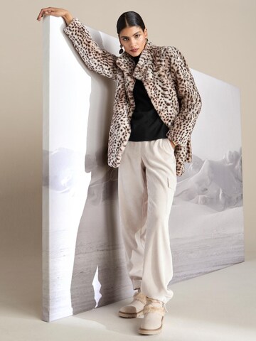 MADELEINE Regular Broek in Wit