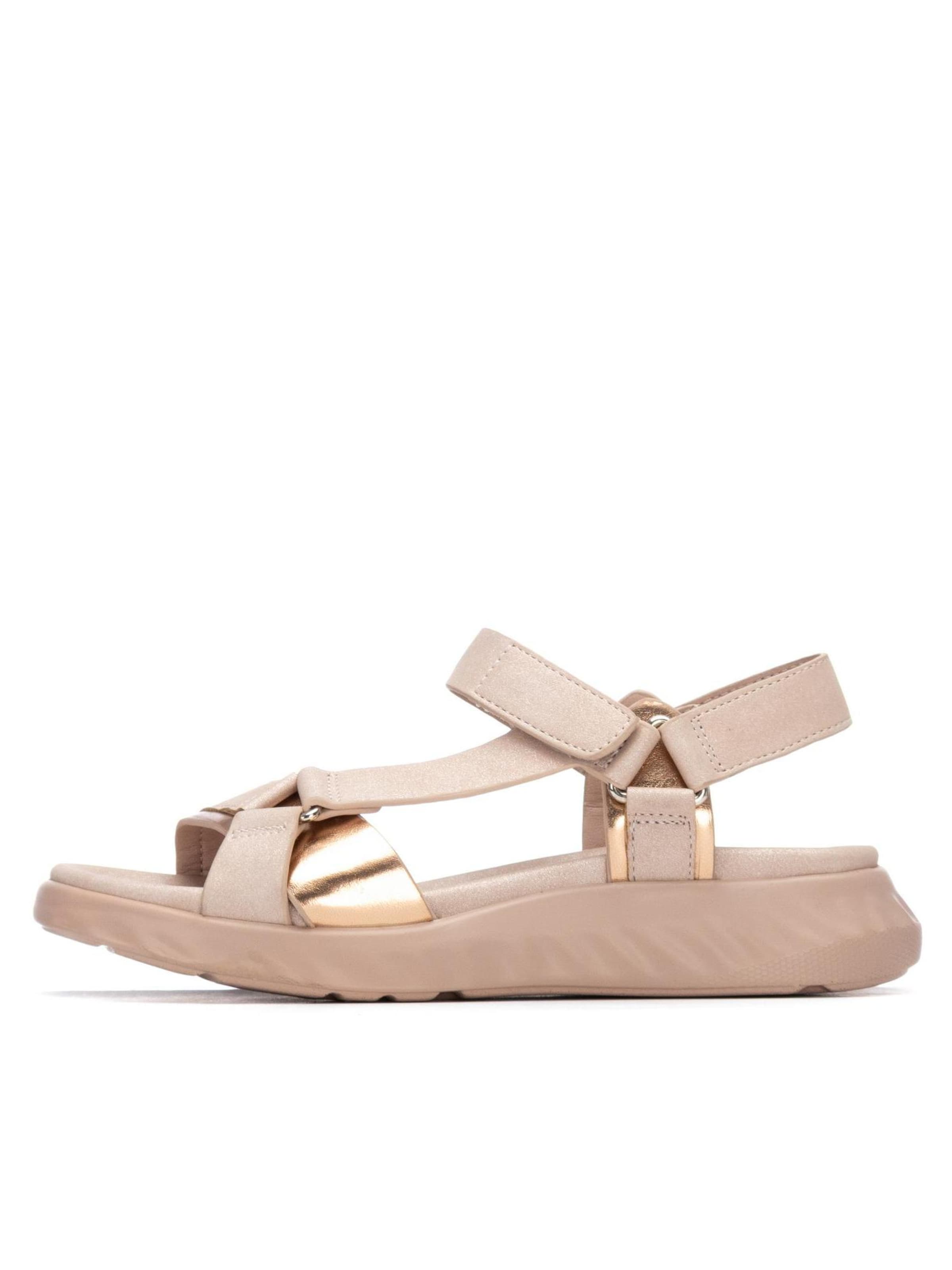 Xti Sandale in Beige