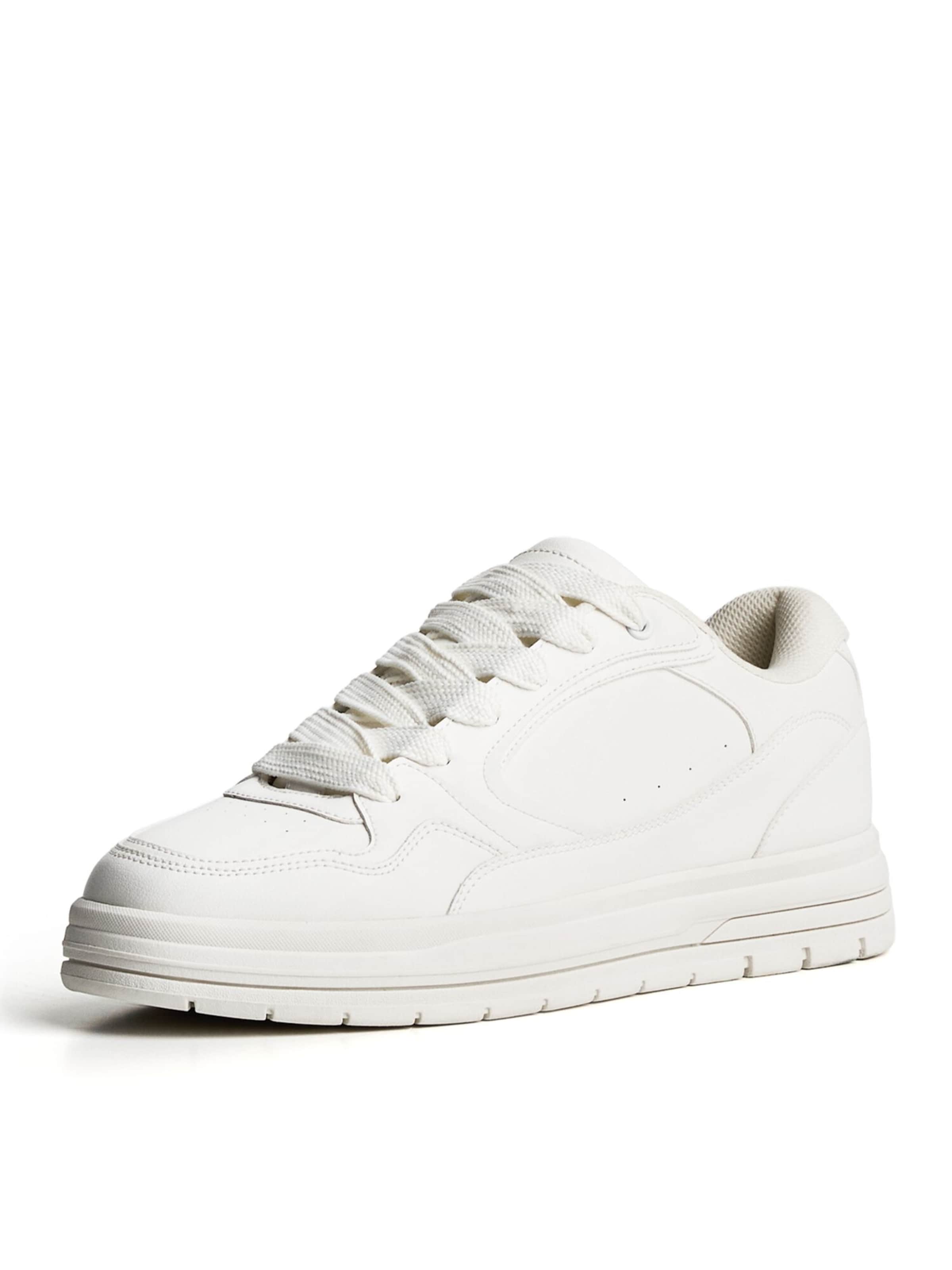 Bershka Sneaker in Weiß: Vorderseite