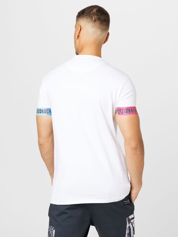 Gianni Kavanagh - Camiseta en blanco