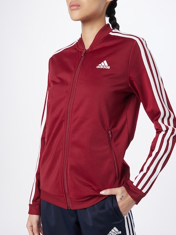 ADIDAS SPORTSWEAR - Fato de treino 'Essentials 3-Stripes' em vermelho