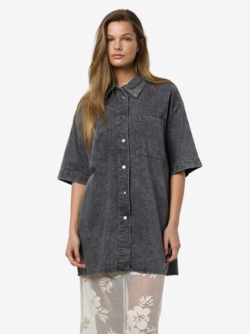Robe-chemise 'NMOREGON' Noisy may en noir : devant