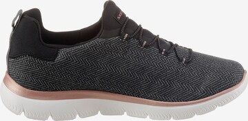 Baskets basses SKECHERS en noir