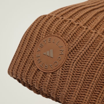 ADIDAS BY STELLA MCCARTNEY - Gorro deportivo en marrón