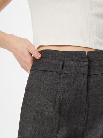 regular Pantaloni con piega frontale 'DARCY' di Maison 123 in grigio