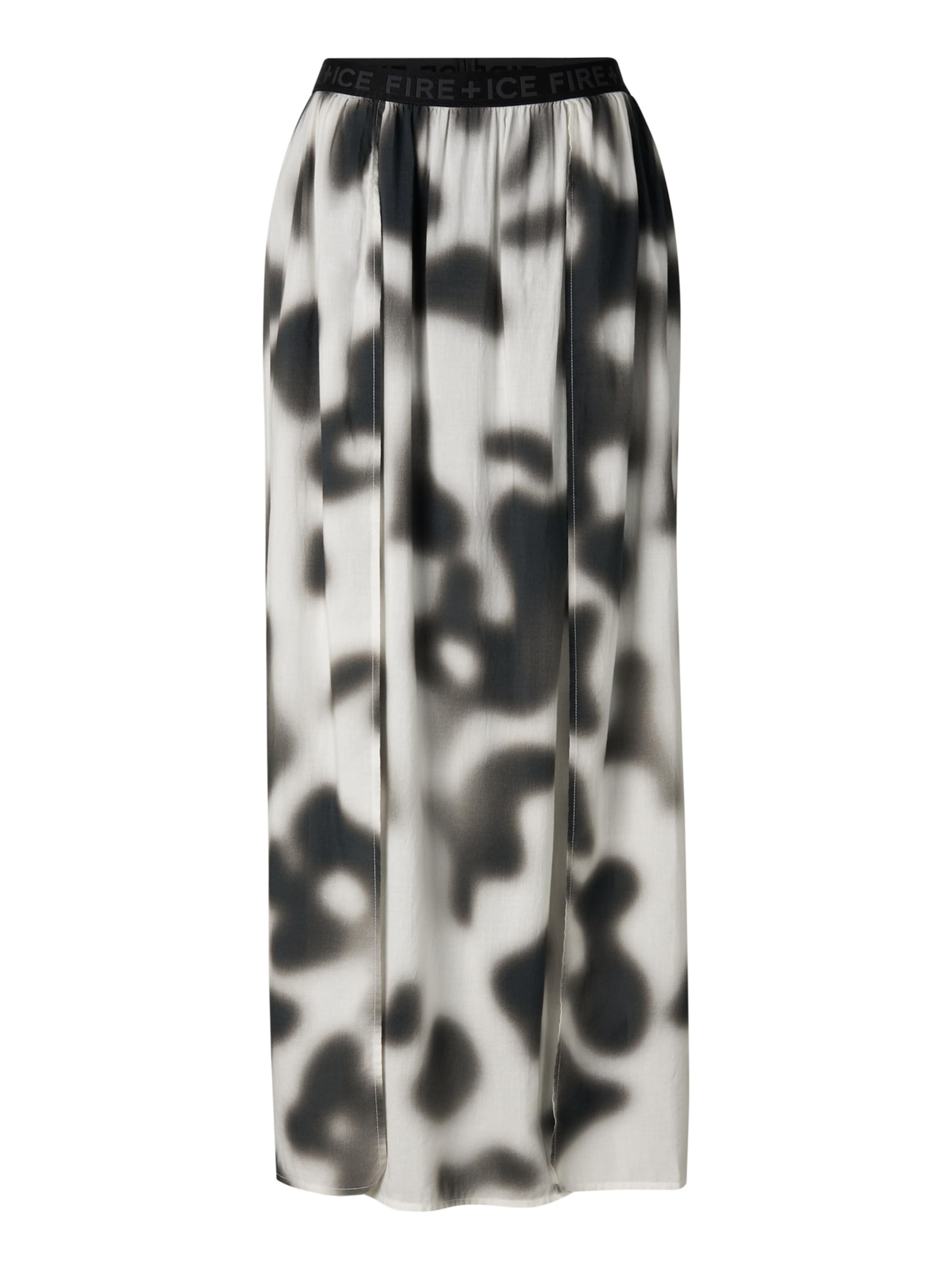 Bogner Fire + Ice Skirt ' Nadea' in Black: front