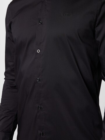 GUESS Slim Fit Hemd in Schwarz