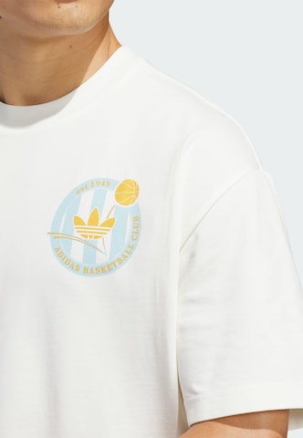 T-Shirt 'Basketball' ADIDAS ORIGINALS en blanc