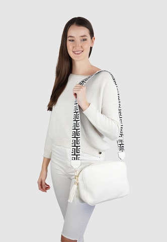 HARPA Shoulder Bag 'LILINDA' in White: front