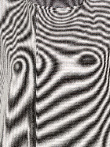 T-shirt Olsen en noir