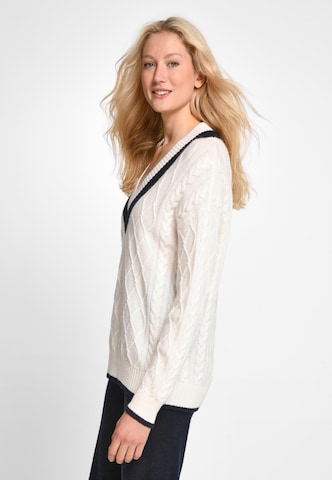 Pull-over include en blanc
