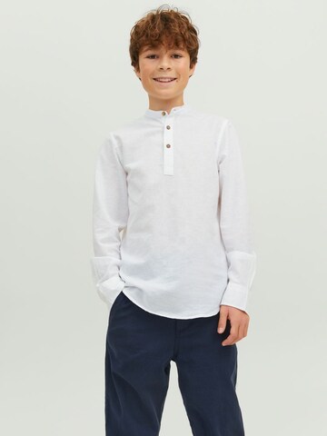 Jack & Jones Junior Slim fit Button Up Shirt in White: front