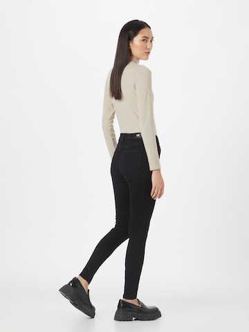 LTB Slimfit Jeans 'Amy' i svart