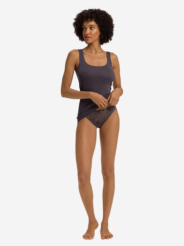 Hanro Undershirt 'Cotton Seamless' in Grey