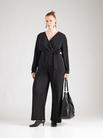 Tuta jumpsuit di ONLY Carmakoma in nero: frontale